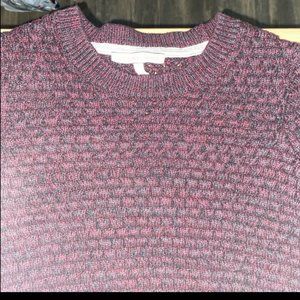 Size women's xs Victoria's secret maroon sweater, knit sweater